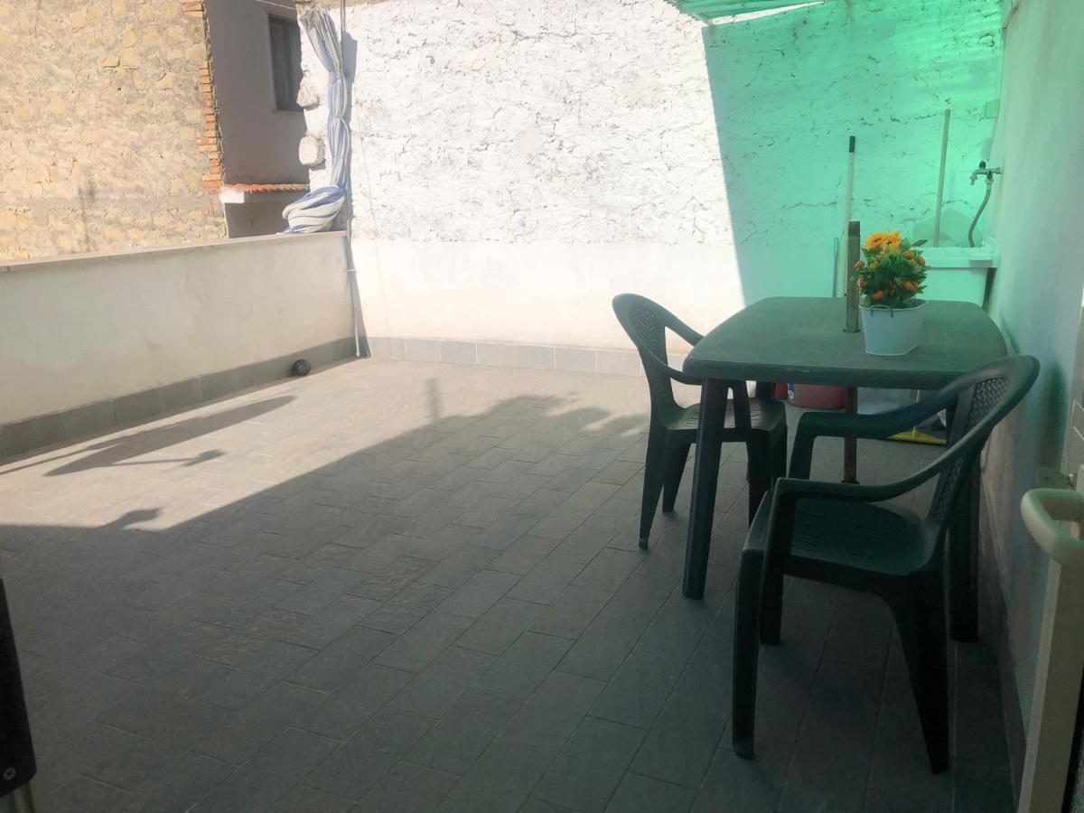 Ferienwohnung Rosy House Geata Exterior foto